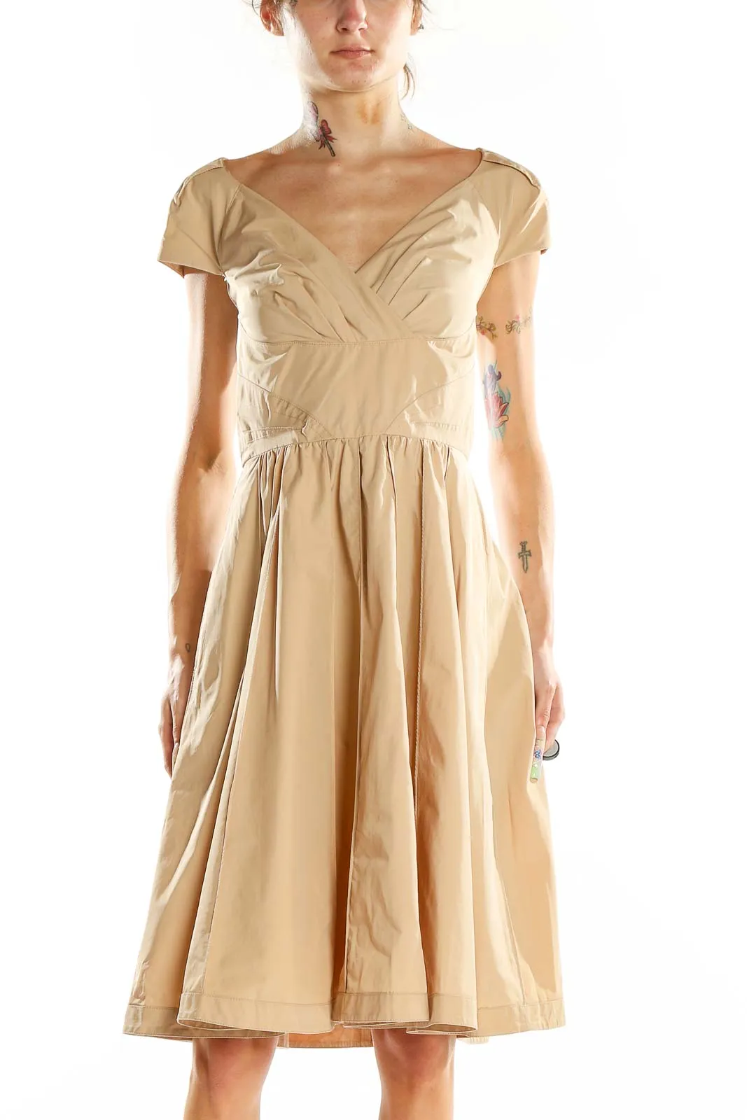 Beige Elegant V-Neck Cocktail Dress