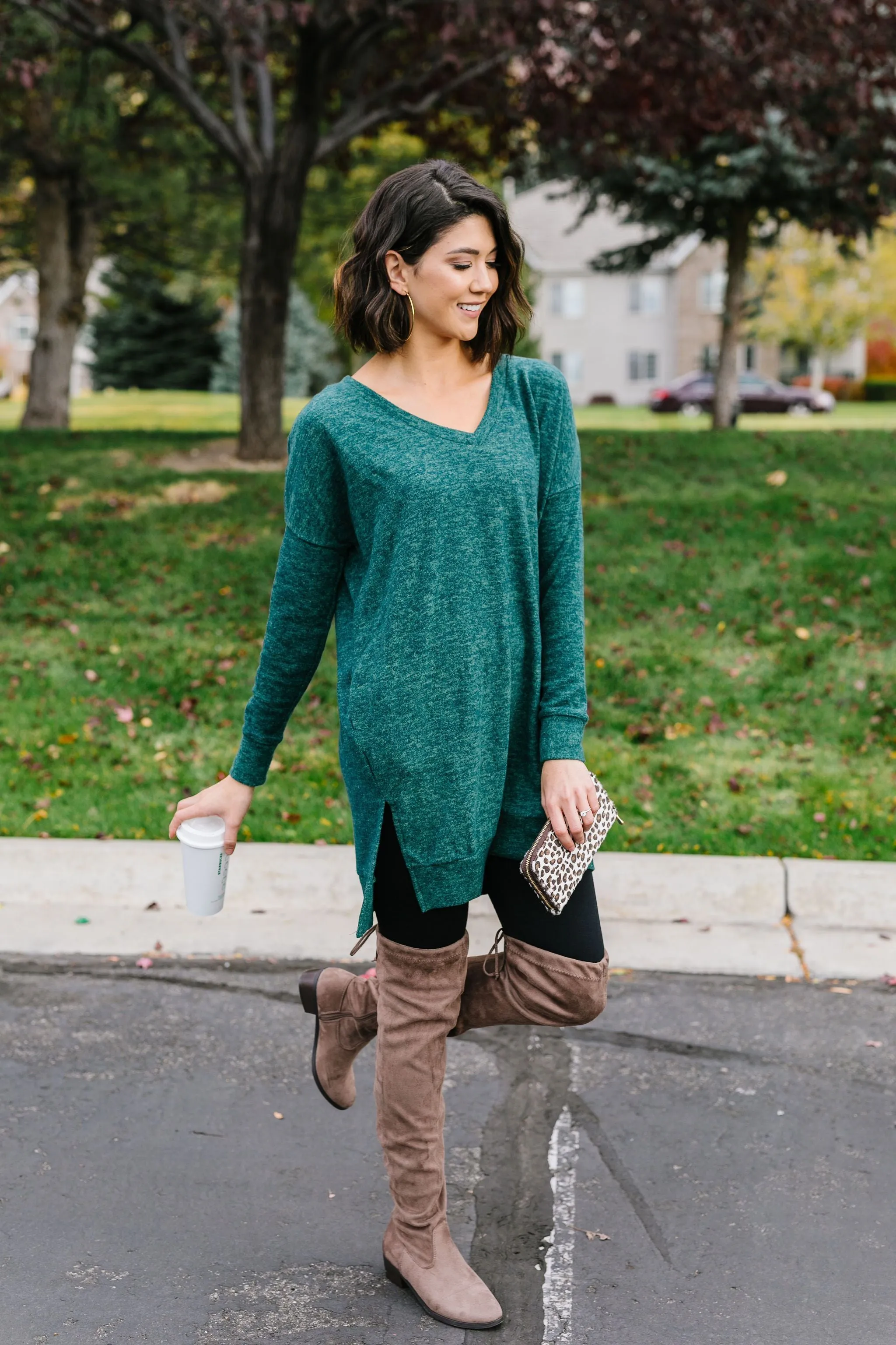 Brushed Melange V-Neck Sweater In Hunter Green