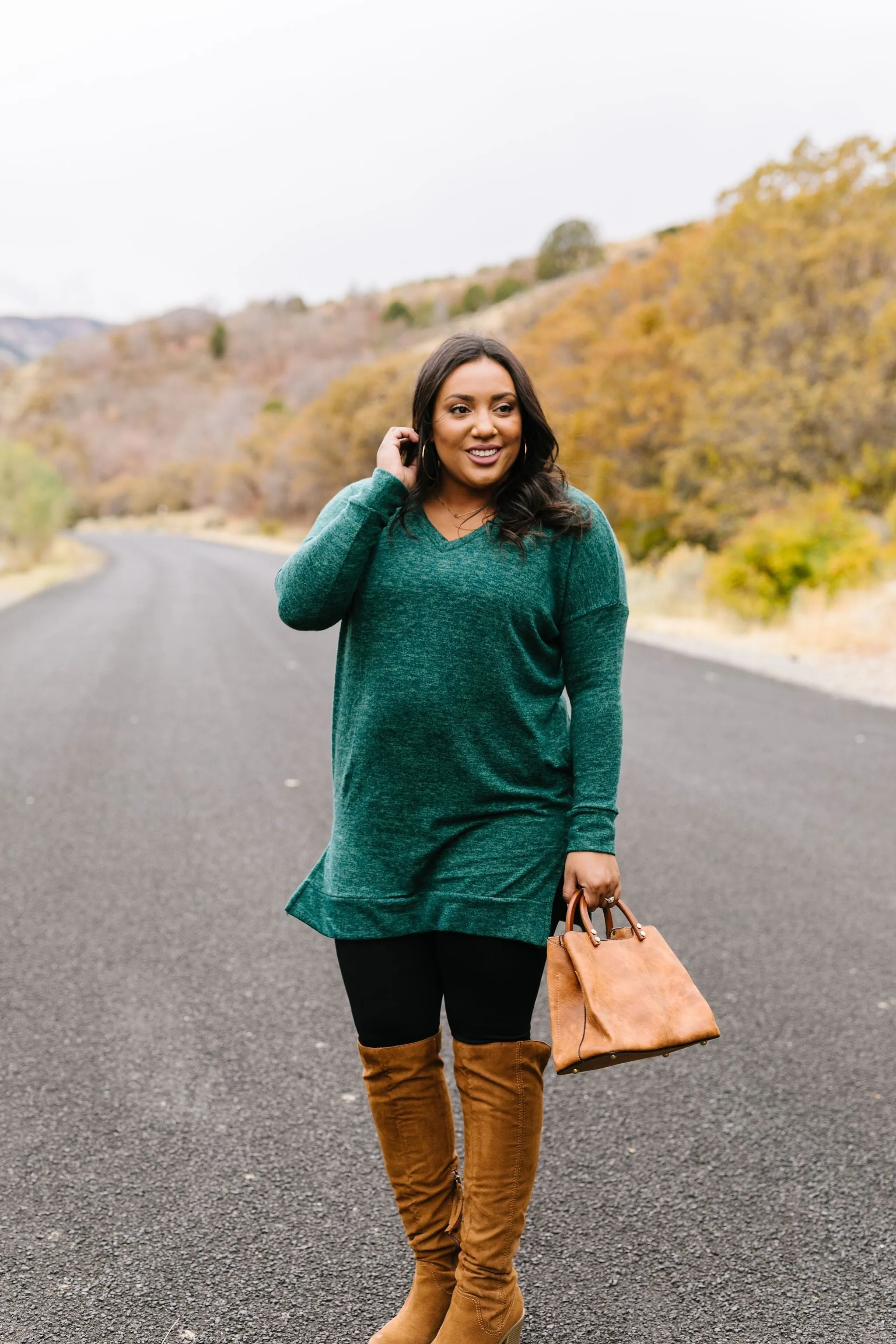 Brushed Melange V-Neck Sweater In Hunter Green
