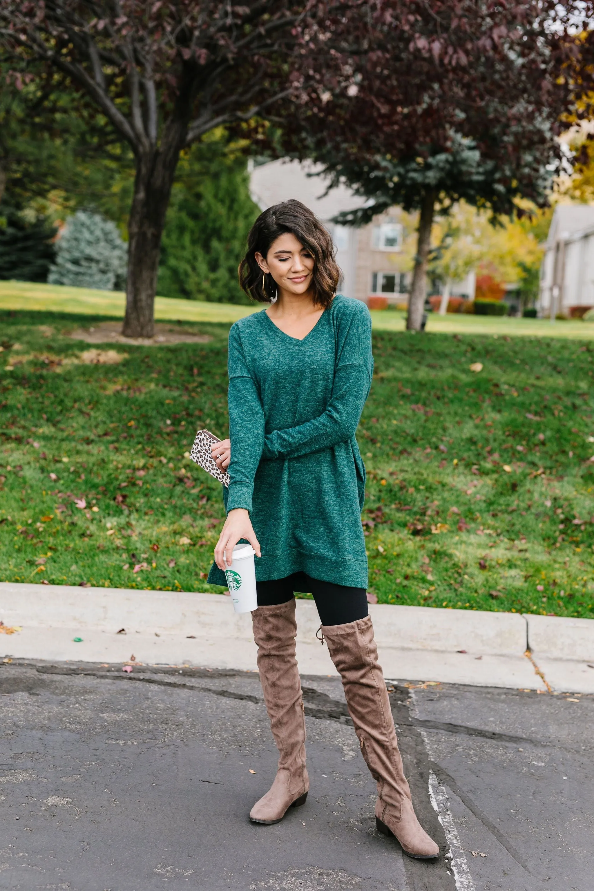 Brushed Melange V-Neck Sweater In Hunter Green