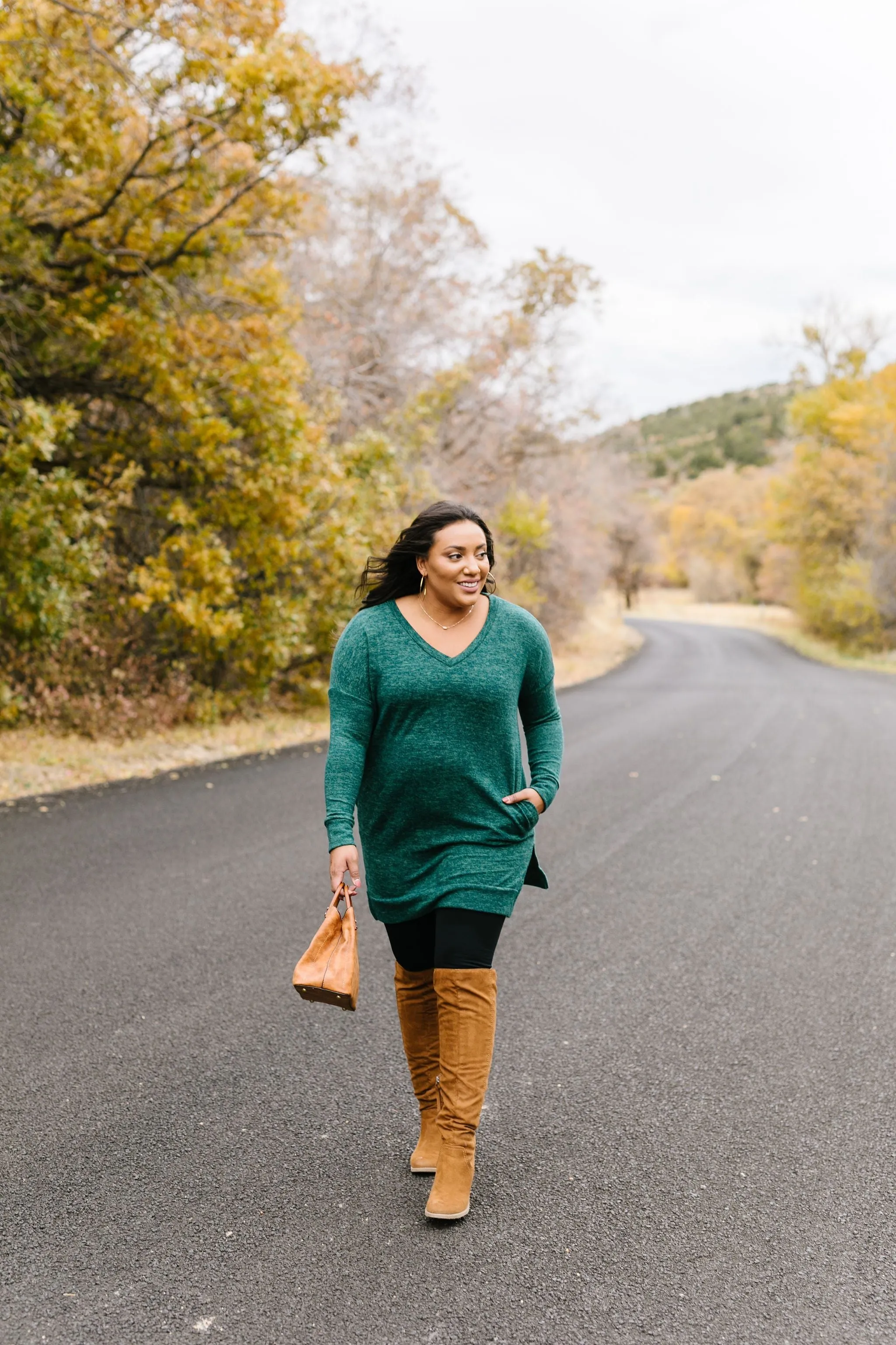 Brushed Melange V-Neck Sweater In Hunter Green