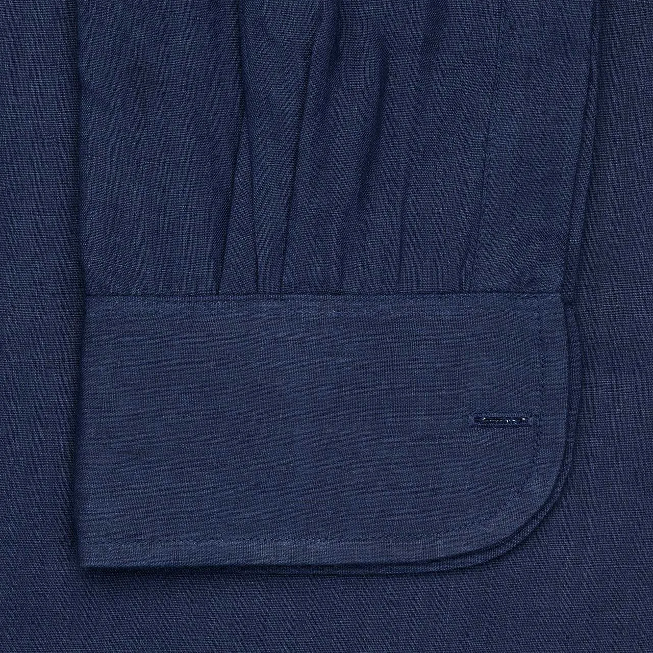 Classic Fit Plain Linen Button Cuff Shirt in Navy
