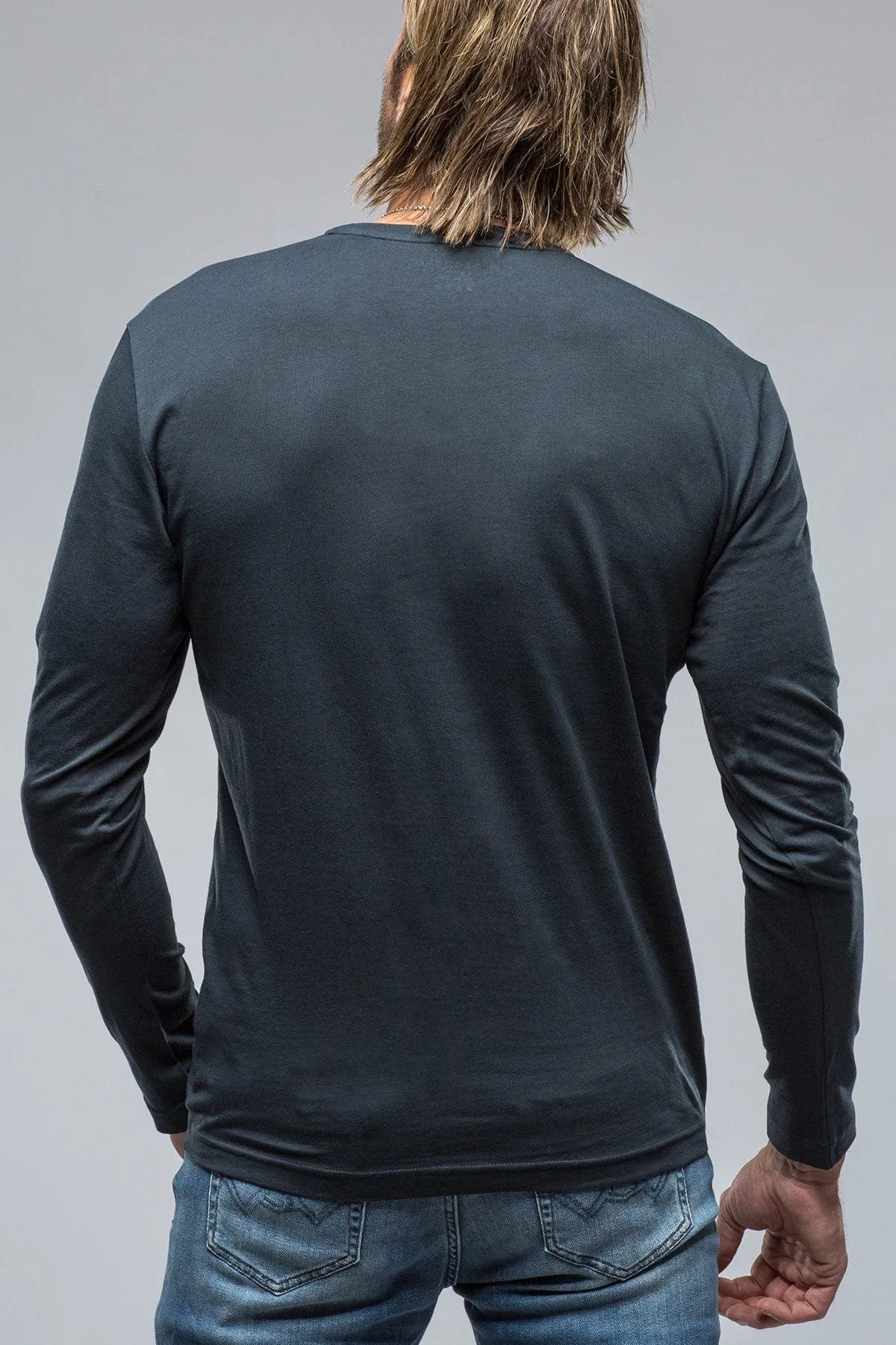 Del Mar LS V-Neck in Navy