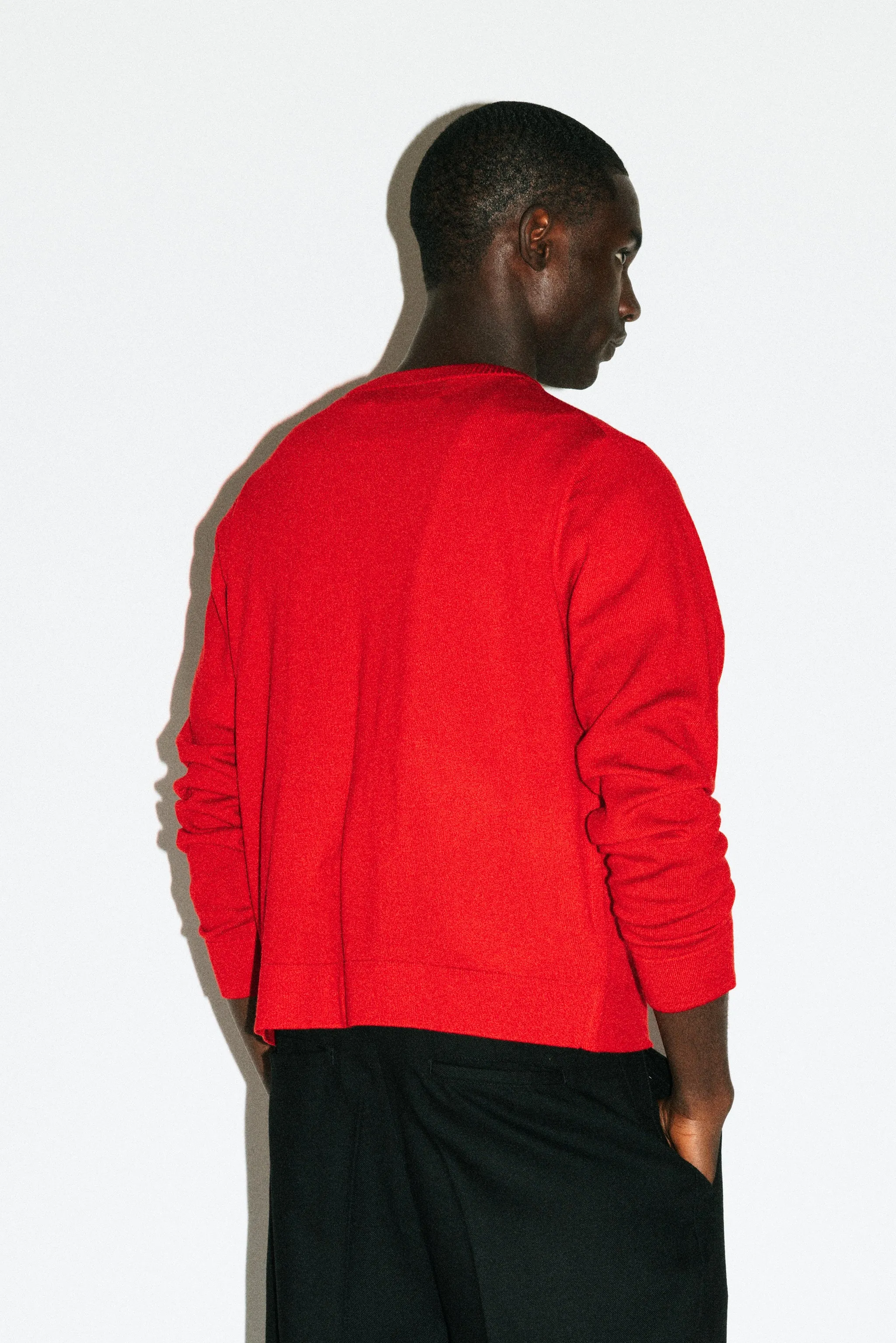 Hammer 90s Fit V-Neck Sweater  |  Red