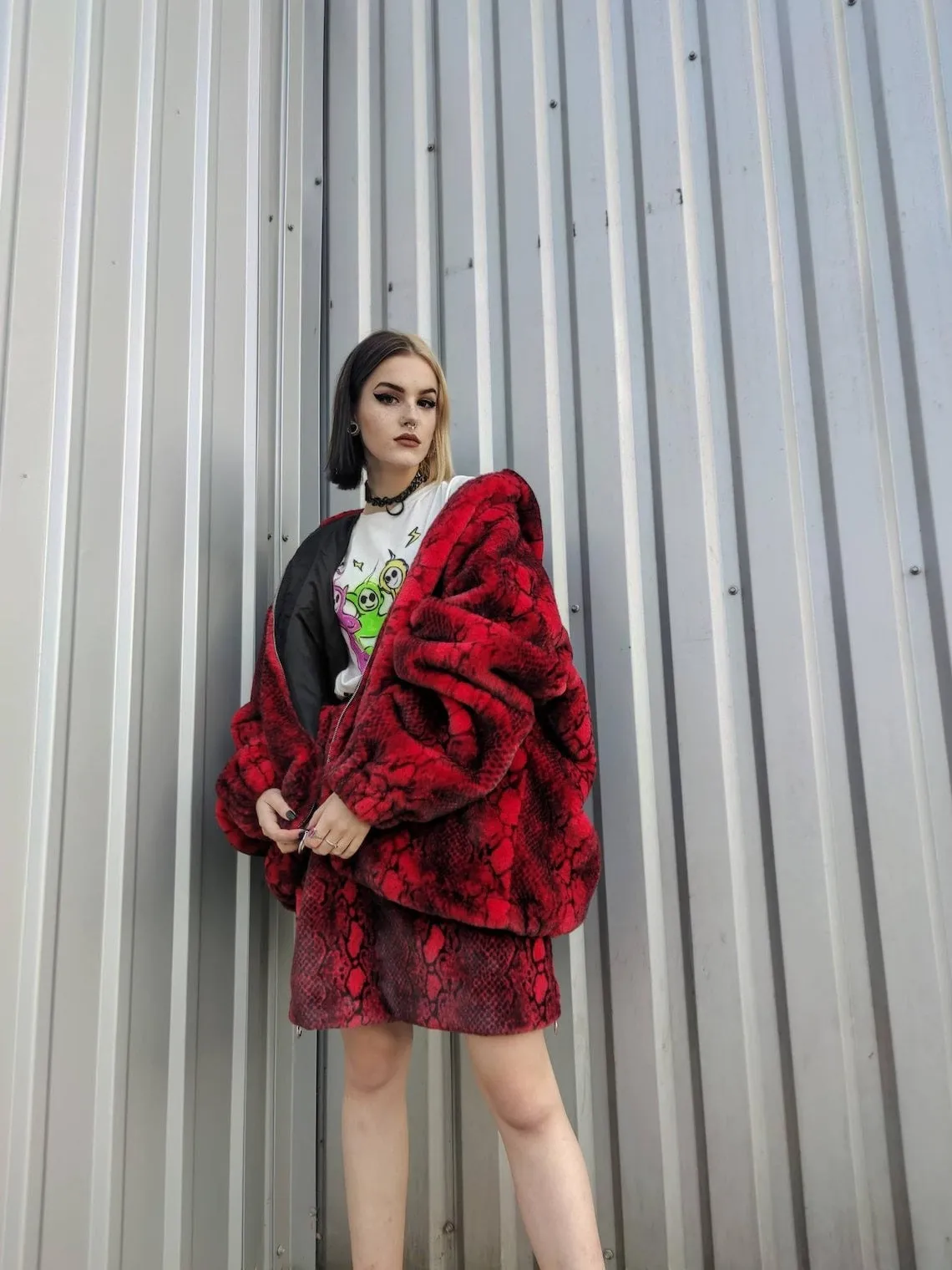 Luxury snake jacket faux fur python print bomber handmade fluffy catwalk fleece puffer premium grunge hooded coat in red black