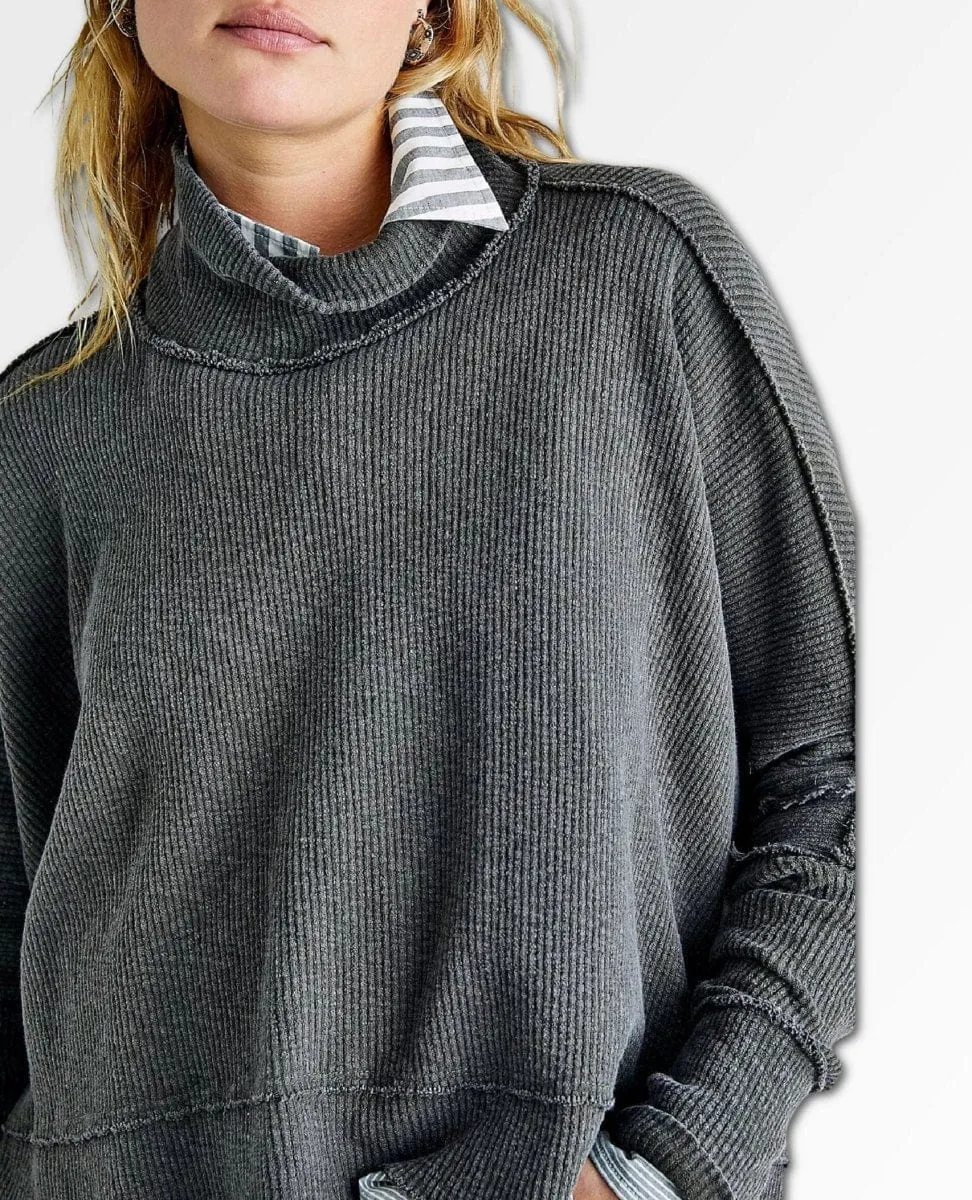 Moon Daisy Pullover Horseshoe