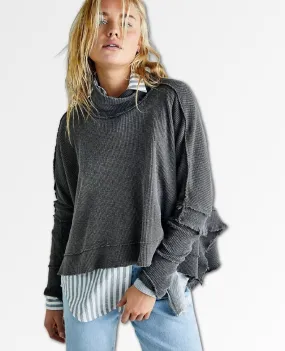 Moon Daisy Pullover Horseshoe