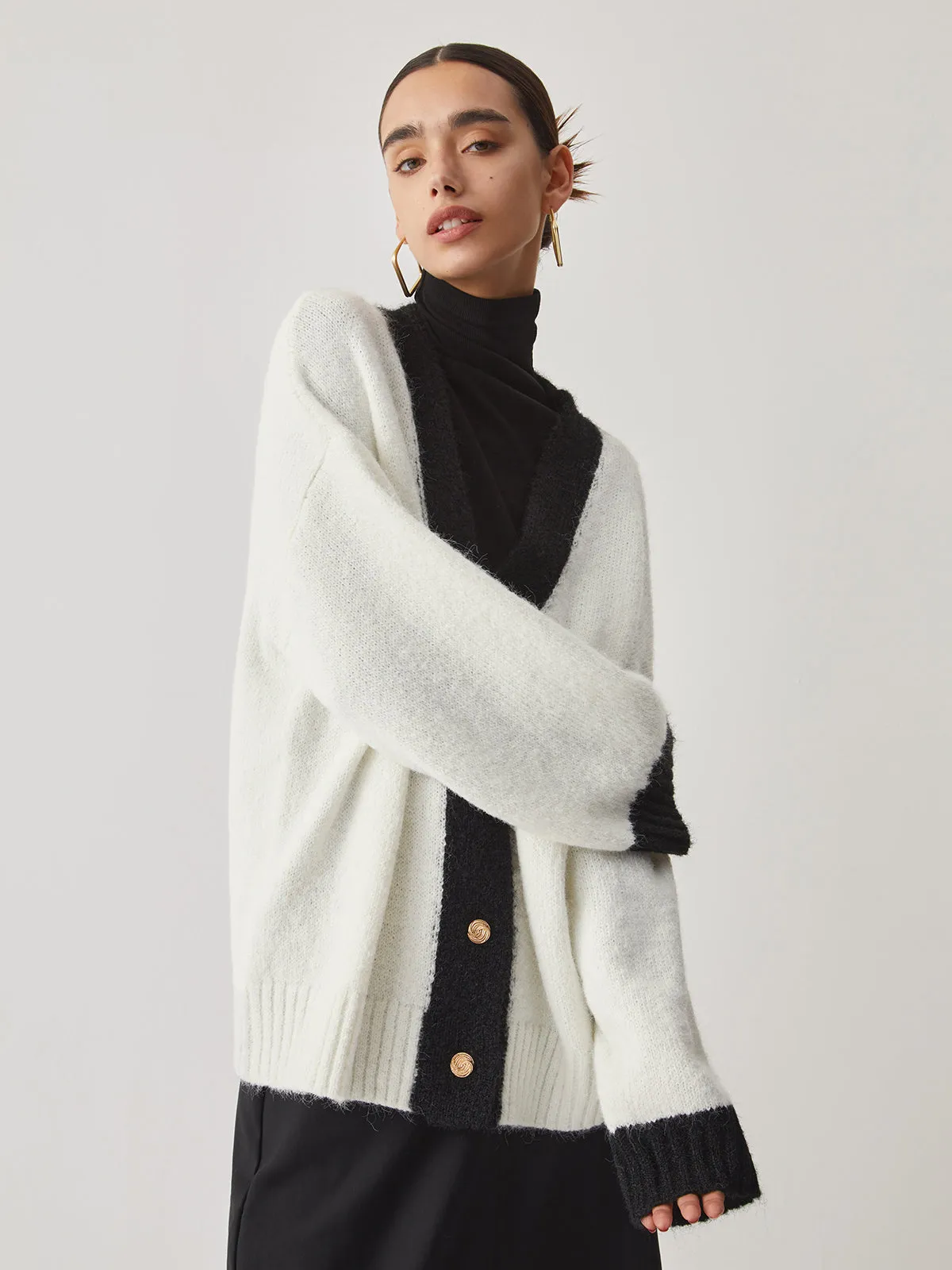 Oversized Contrast Graceful Trim Cardigan