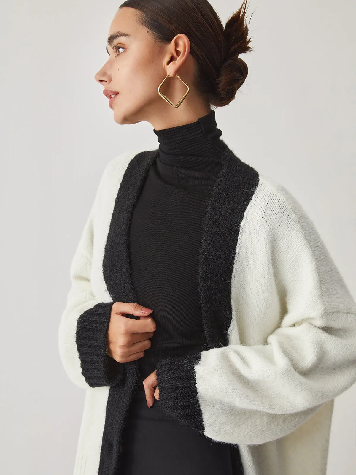 Oversized Contrast Graceful Trim Cardigan