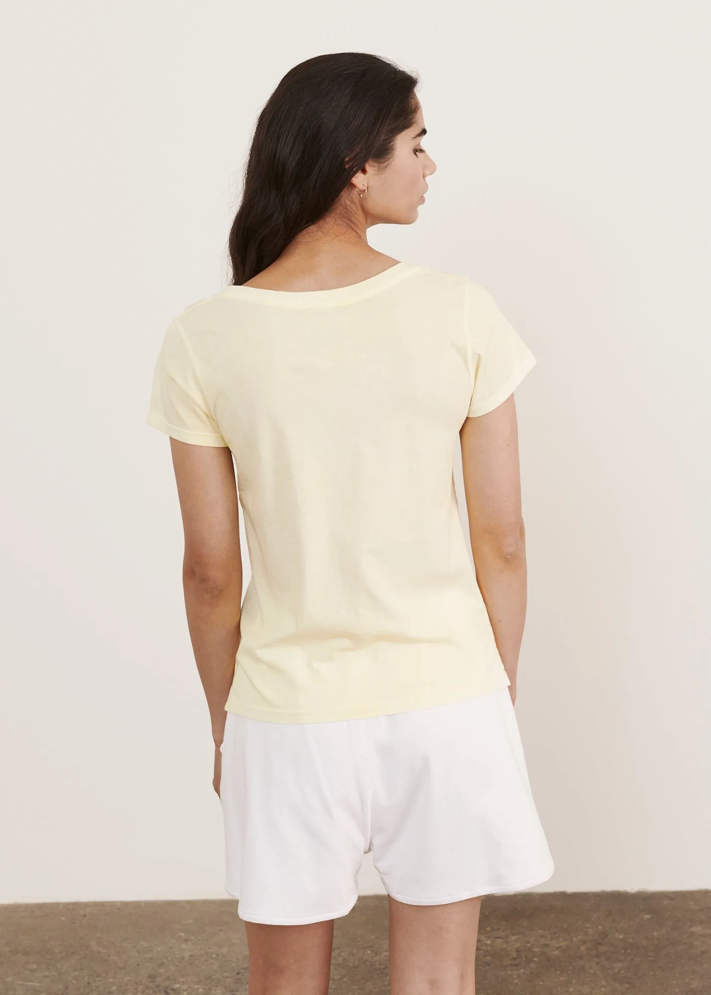 Women's Classic Spray Wash V Neck Tee WS19TSV9SW
